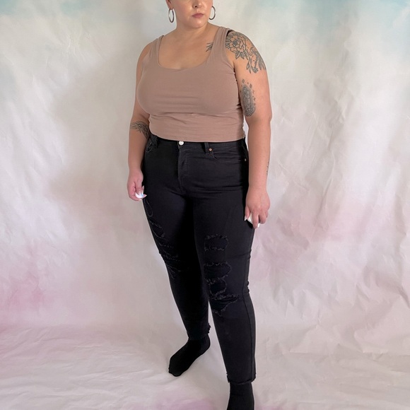 Levi's Denim - Levi’s Wedgie Skinny Destructed Black Skinny Raw Hem Jean Womens Size 18W